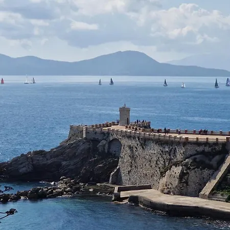 Casa Ilanfra - Gabbiano, Farfalla E Stella Marina Piombino