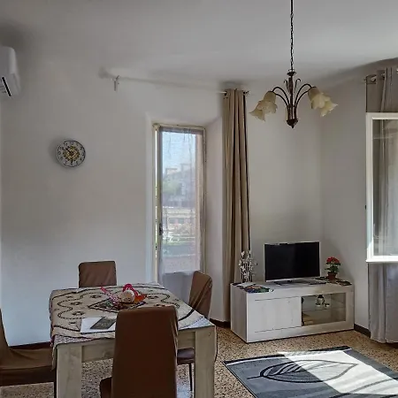 Casa Ilanfra - Gabbiano, Farfalla E Stella Marina Piombino