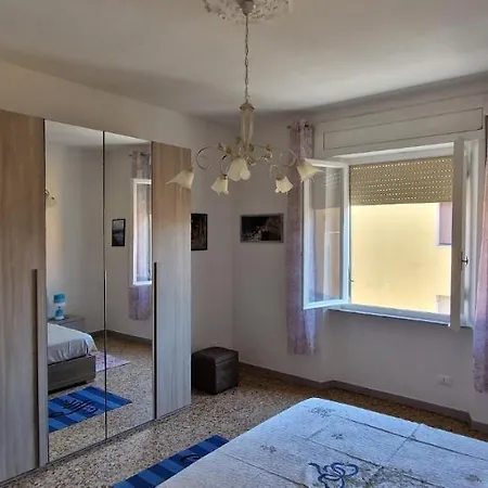Casa Ilanfra - Gabbiano, Farfalla E Stella Marina Daire Piombino